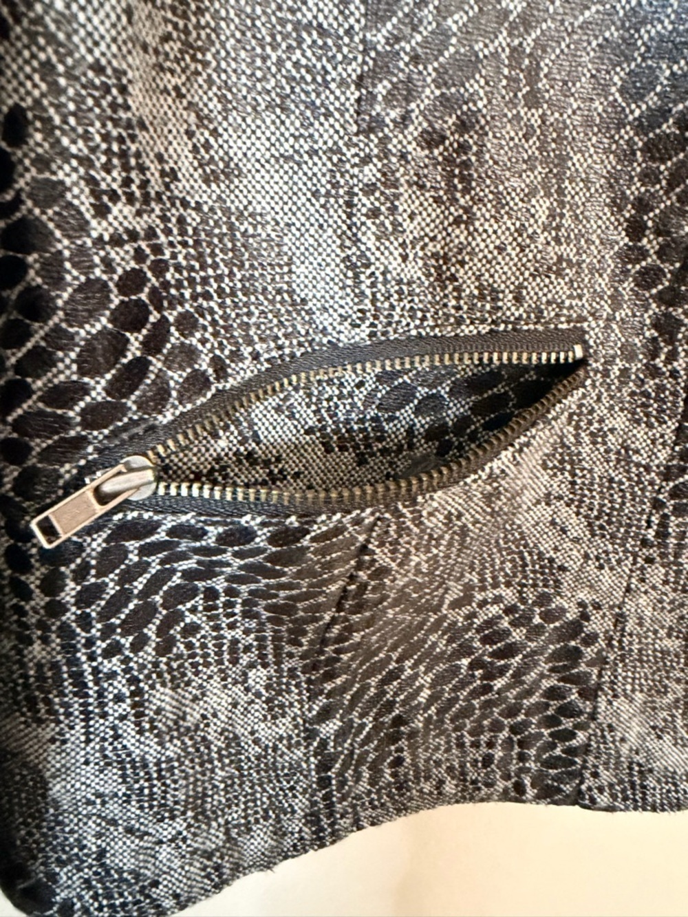 Notations Gray Snake-Print Zip Front Jacket - Picture 3 of 8
